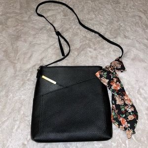like new Steve Madden crossbody